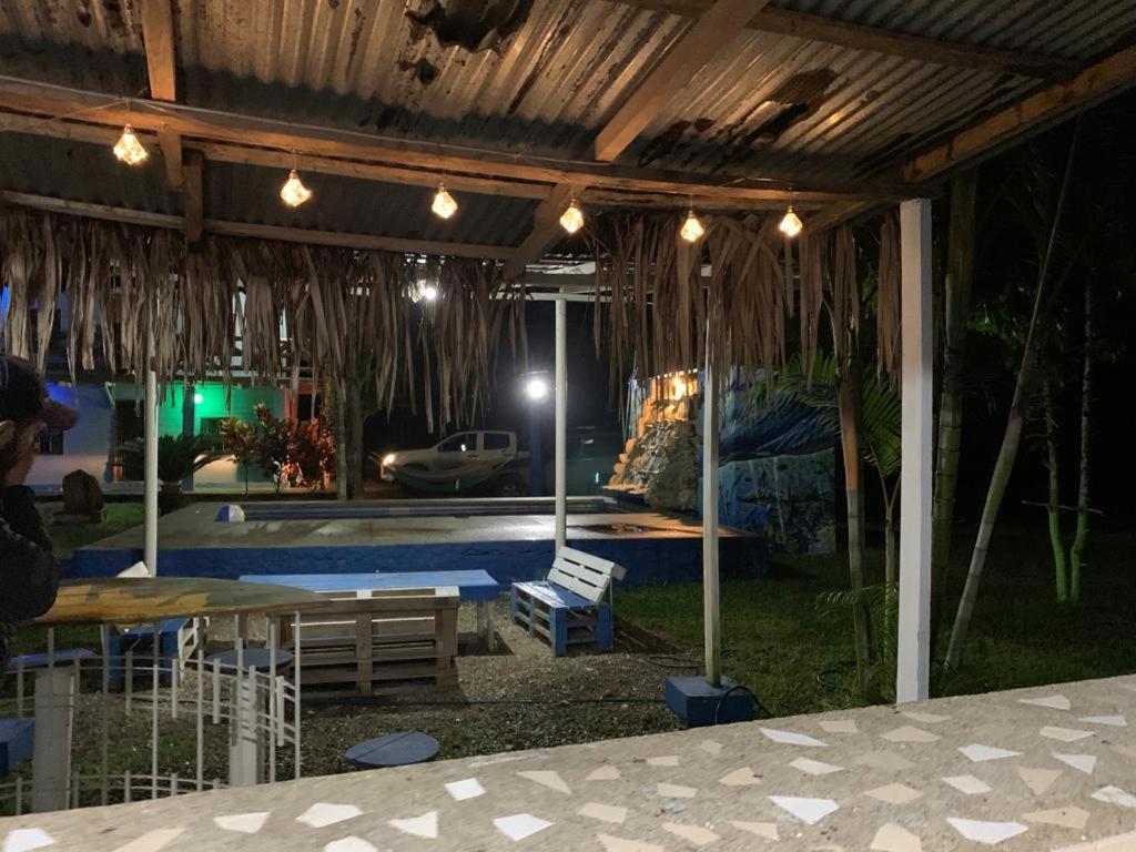 Hostal Eco-Aventura Montanita Exterior photo